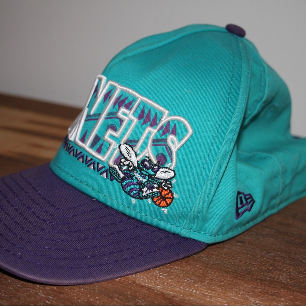 Vintage New Era Charlotte Hornets hat